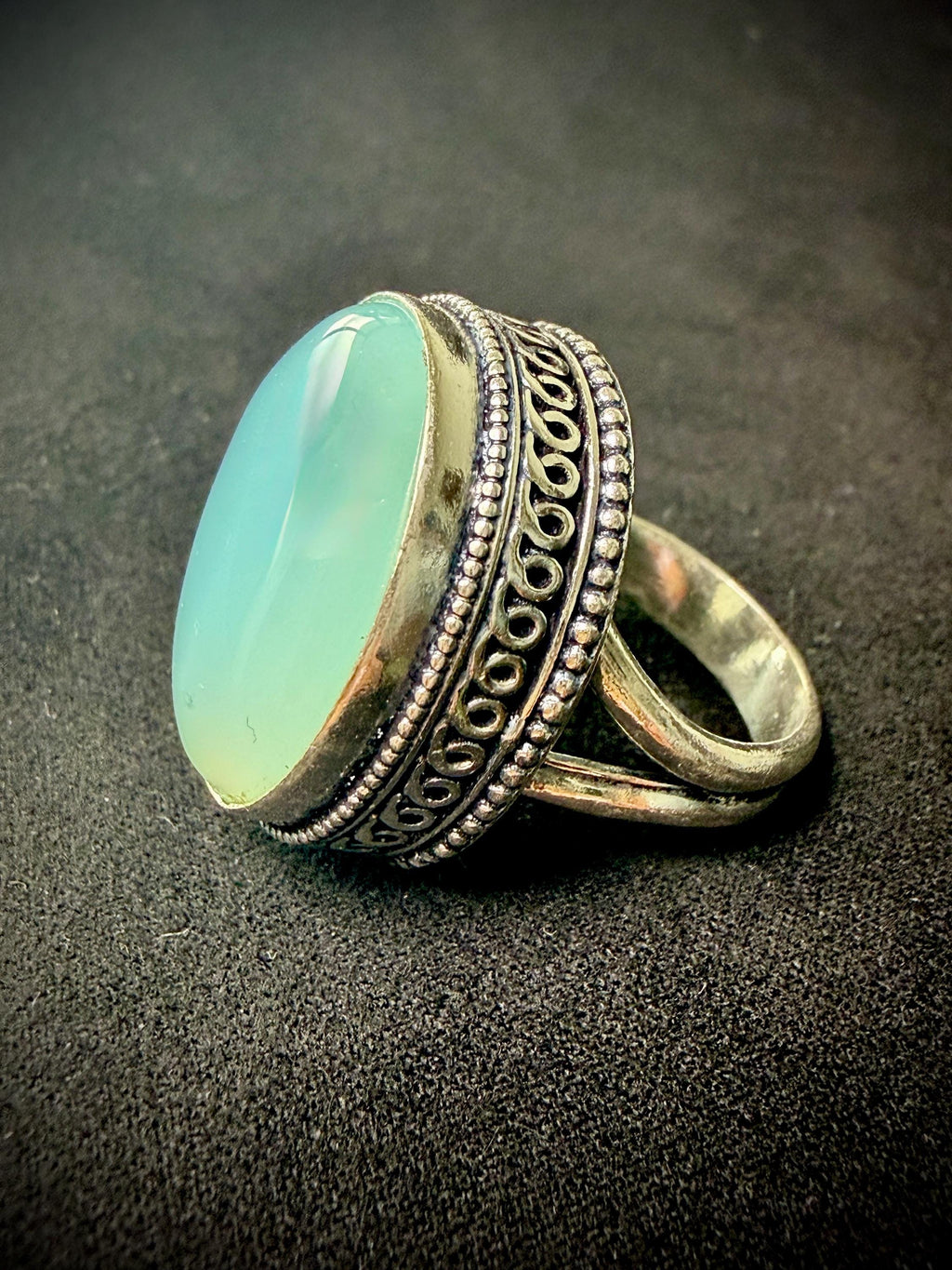 Spirit Ring Vampire Bride Love Amulet - Haunted Devotion Spirit Companion - Haunted Vessel