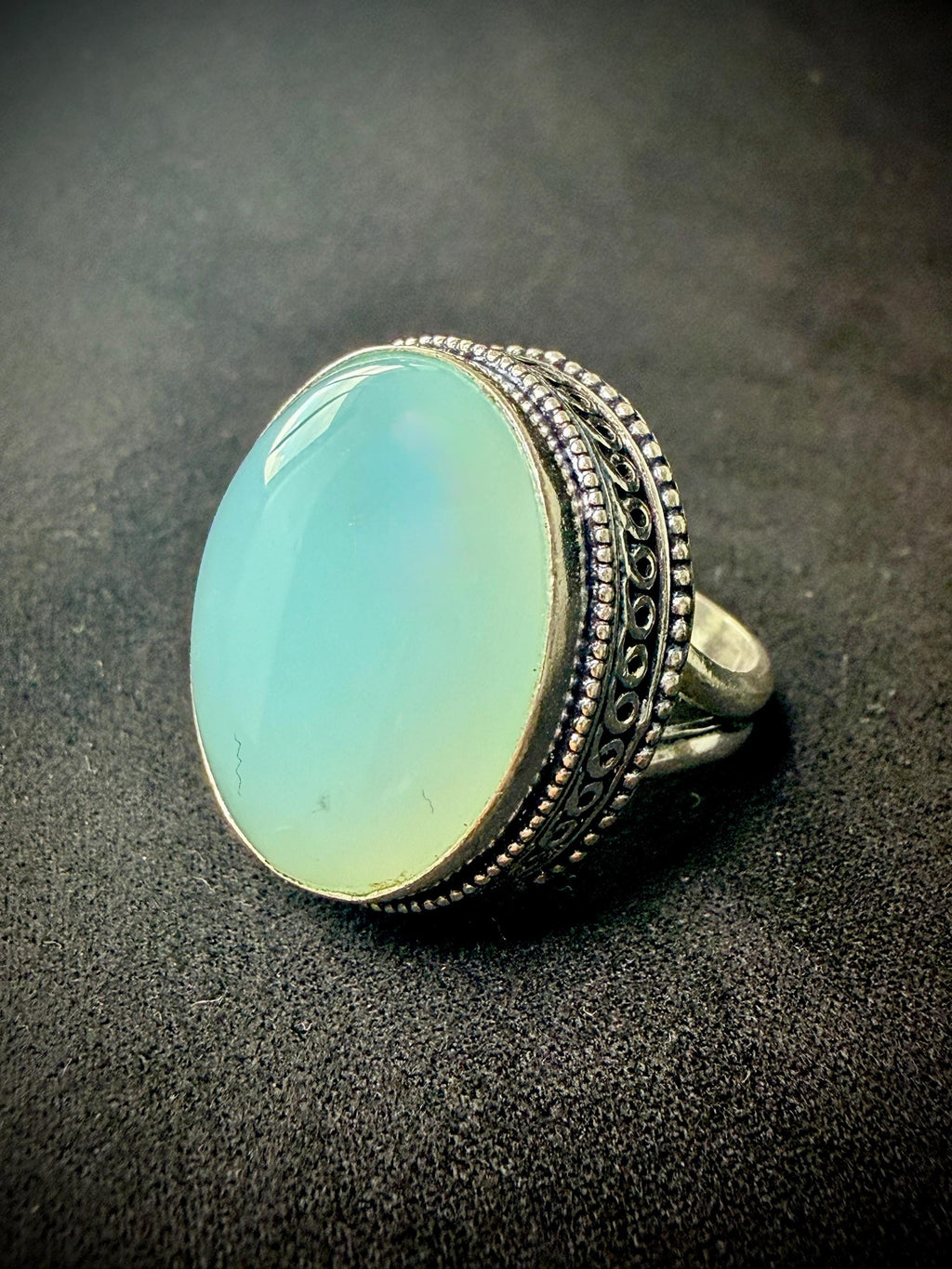 Spirit Ring Vampire Bride Love Amulet - Haunted Devotion Spirit Companion - Haunted Vessel