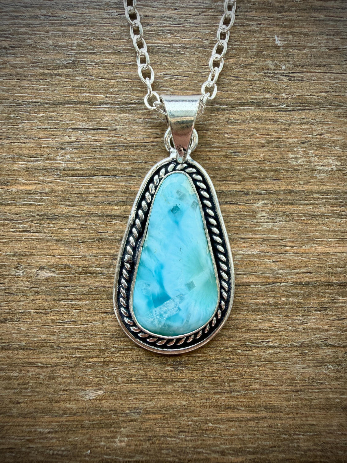 Atlantean Queen Spirit Vessel Necklace for Unshakable Inner Power, Magick Amulet