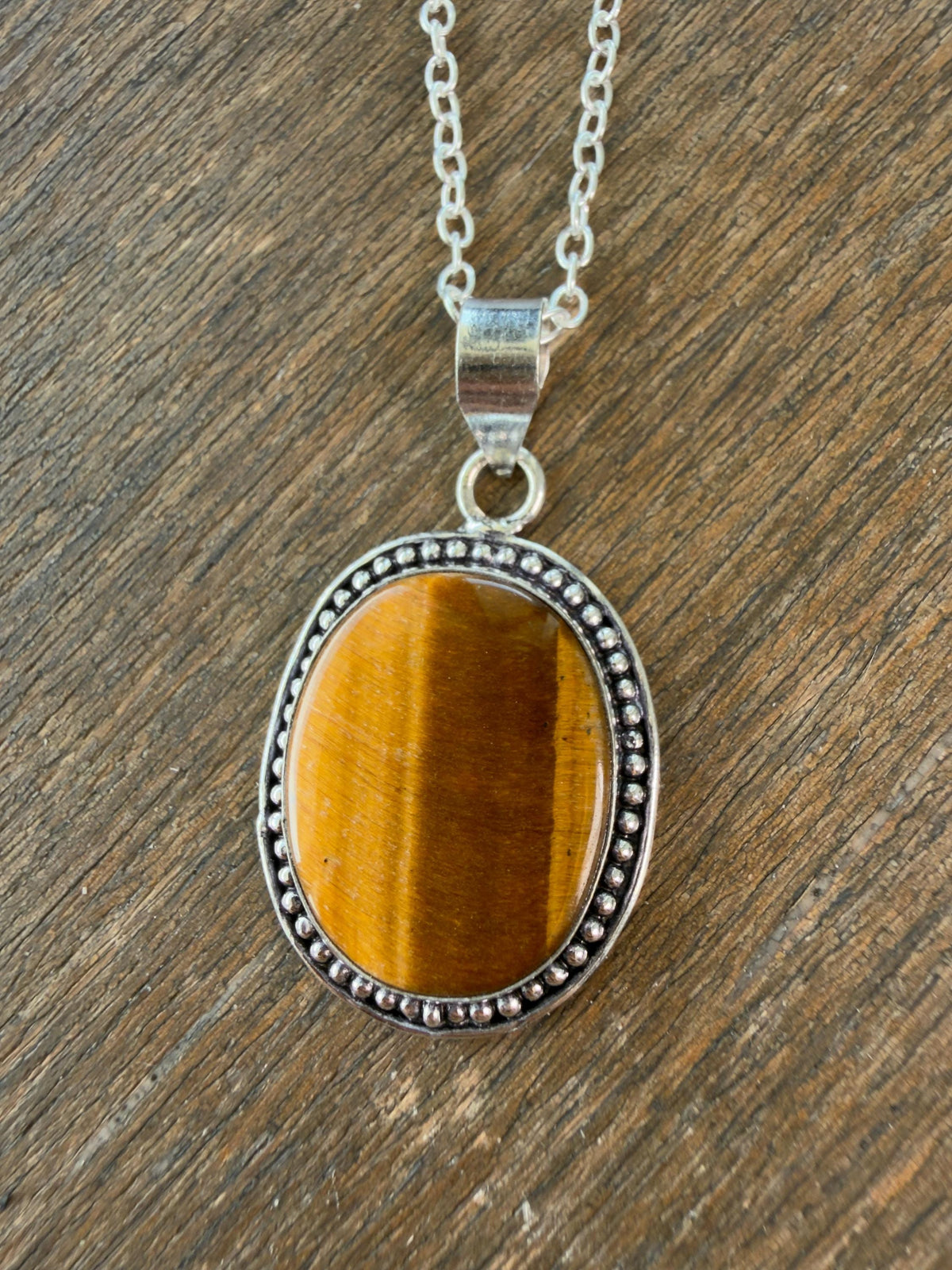 Elder Vampire Spirit Vessel Necklace for Commanding Presence, Charisma and Authority, Vampiric Powers