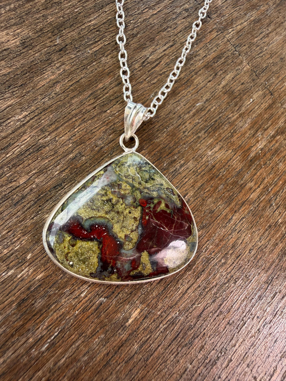 Vampire Seductress Spirit Vessel Necklace for Attraction, Chemistry & Desire