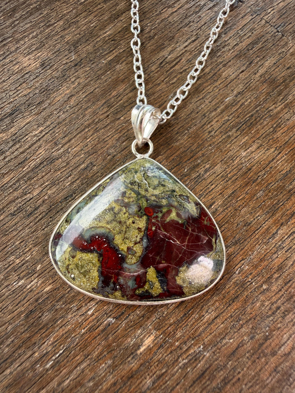 Vampire Seductress Spirit Vessel Necklace for Attraction, Chemistry & Desire