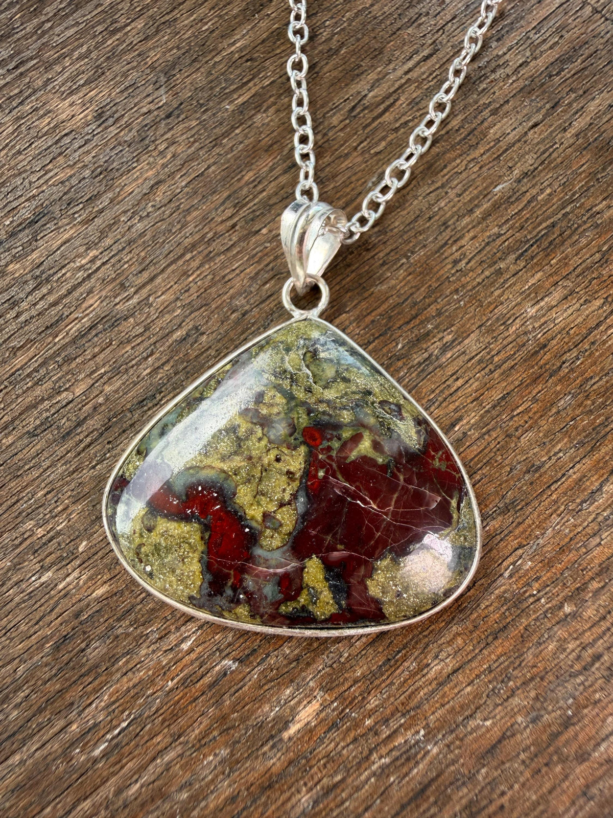 Vampire Seductress Spirit Vessel Necklace for Attraction, Chemistry & Desire