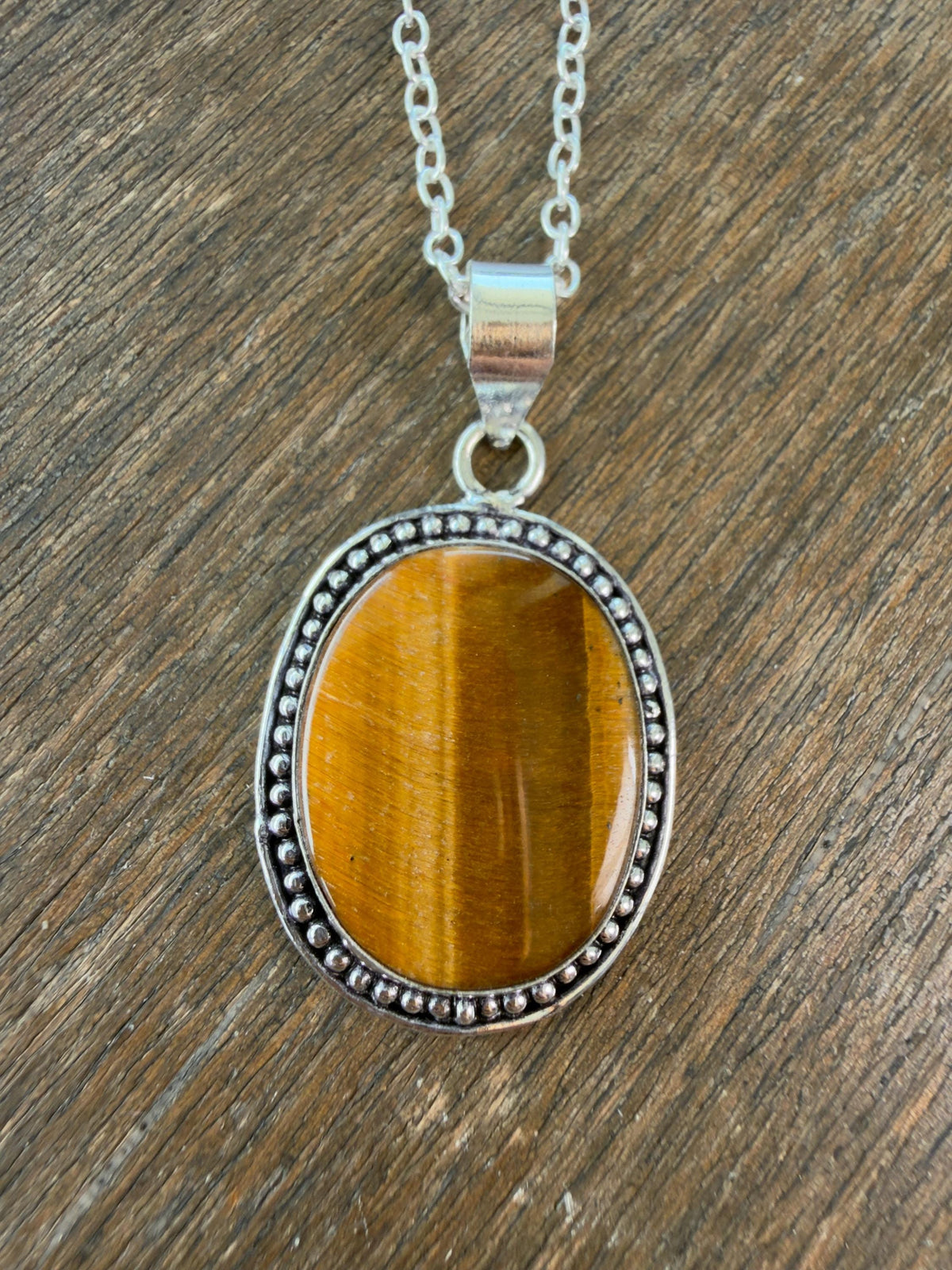 Elder Vampire Spirit Vessel Necklace for Commanding Presence, Charisma and Authority, Vampiric Powers