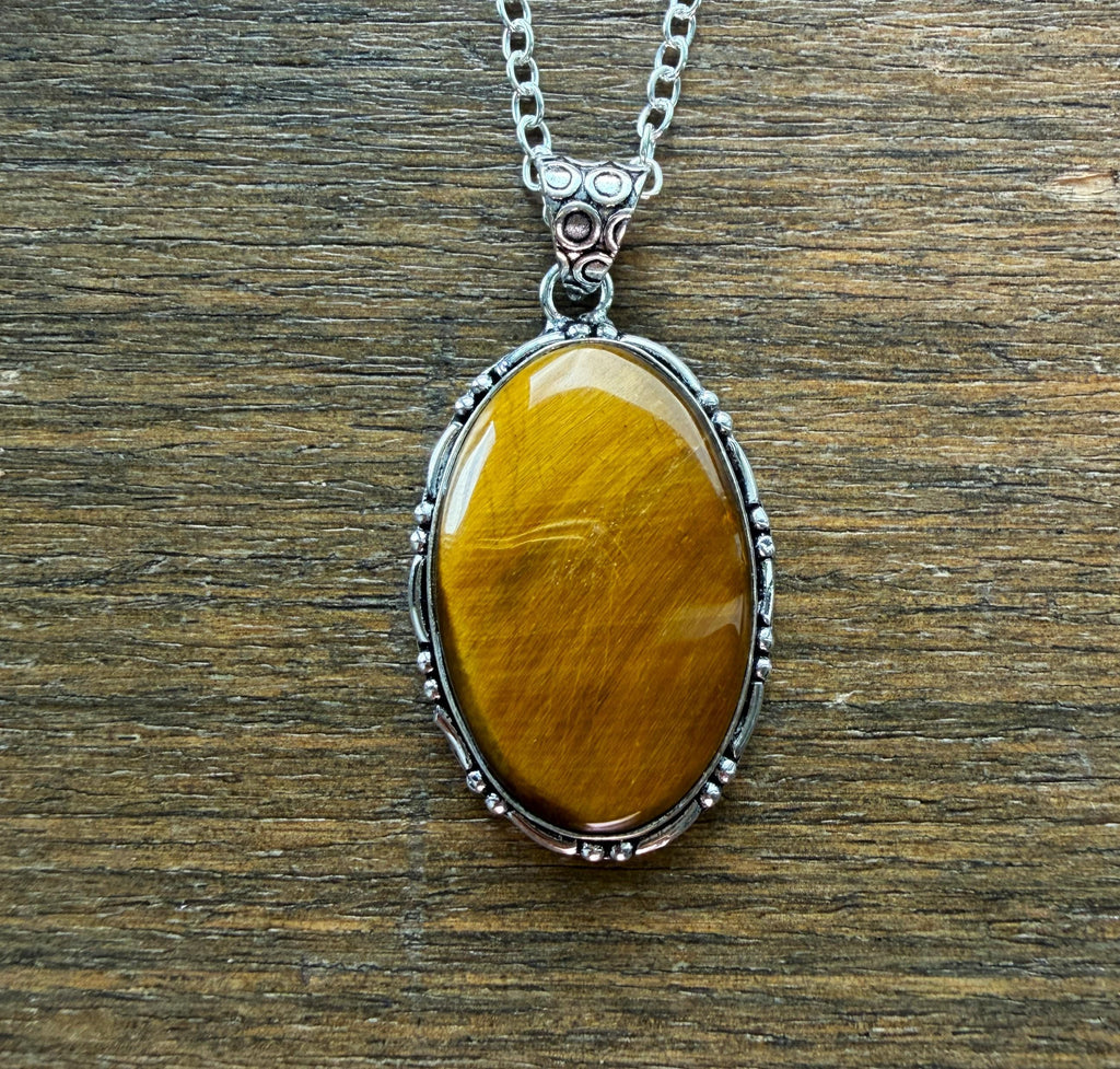 Valkyrie Victory Spirit Necklace, Bound for Courage, Strength and Magick Amulet