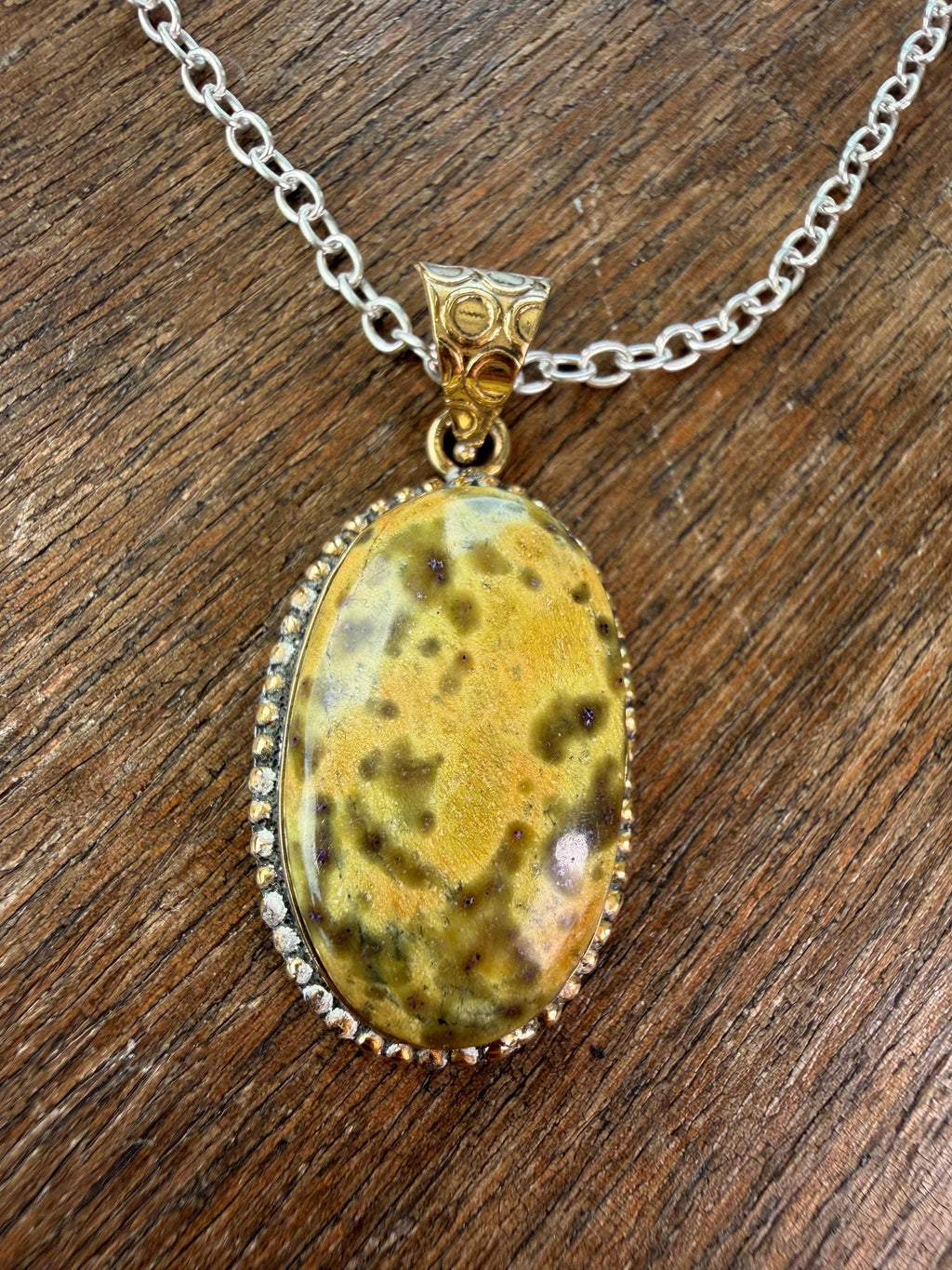 Hettie Sterling Spirit Vessel Necklace Wealth Amulet - Haunted Witch of the Exchange Companion