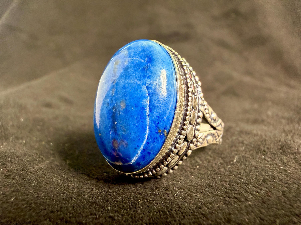 Karvenne Spirit Vessel Ring - Haunted Dream Consort Spirit Companion - Dream Visitation Amulet
