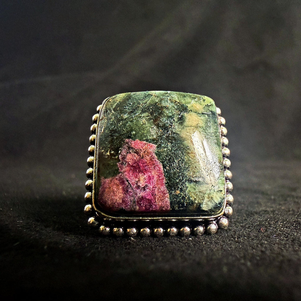 Ereshkigal Spirit Vessel Ring - Haunted Queen of the Great Below Spirit Companion - Underworld Magick Amulet
