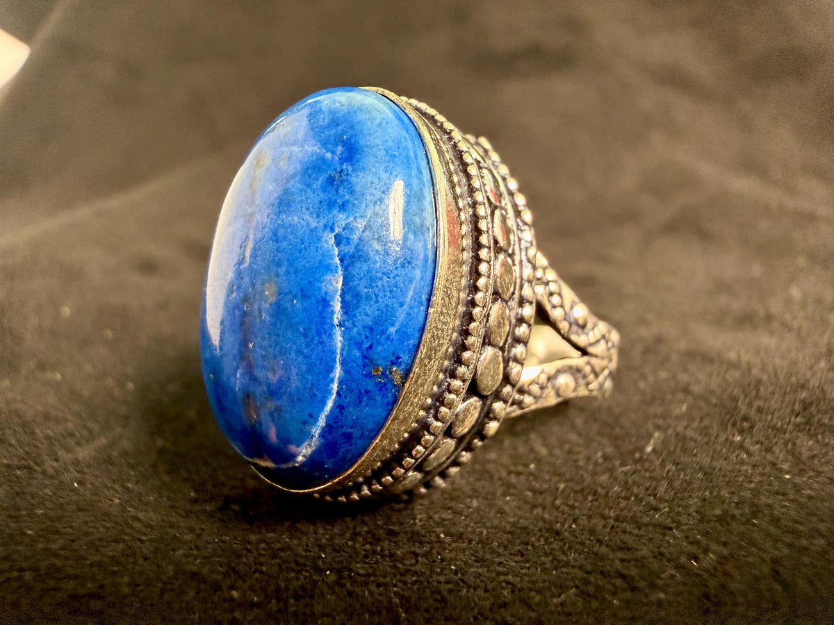 Karvenne Spirit Vessel Ring - Haunted Dream Consort Spirit Companion - Dream Visitation Amulet