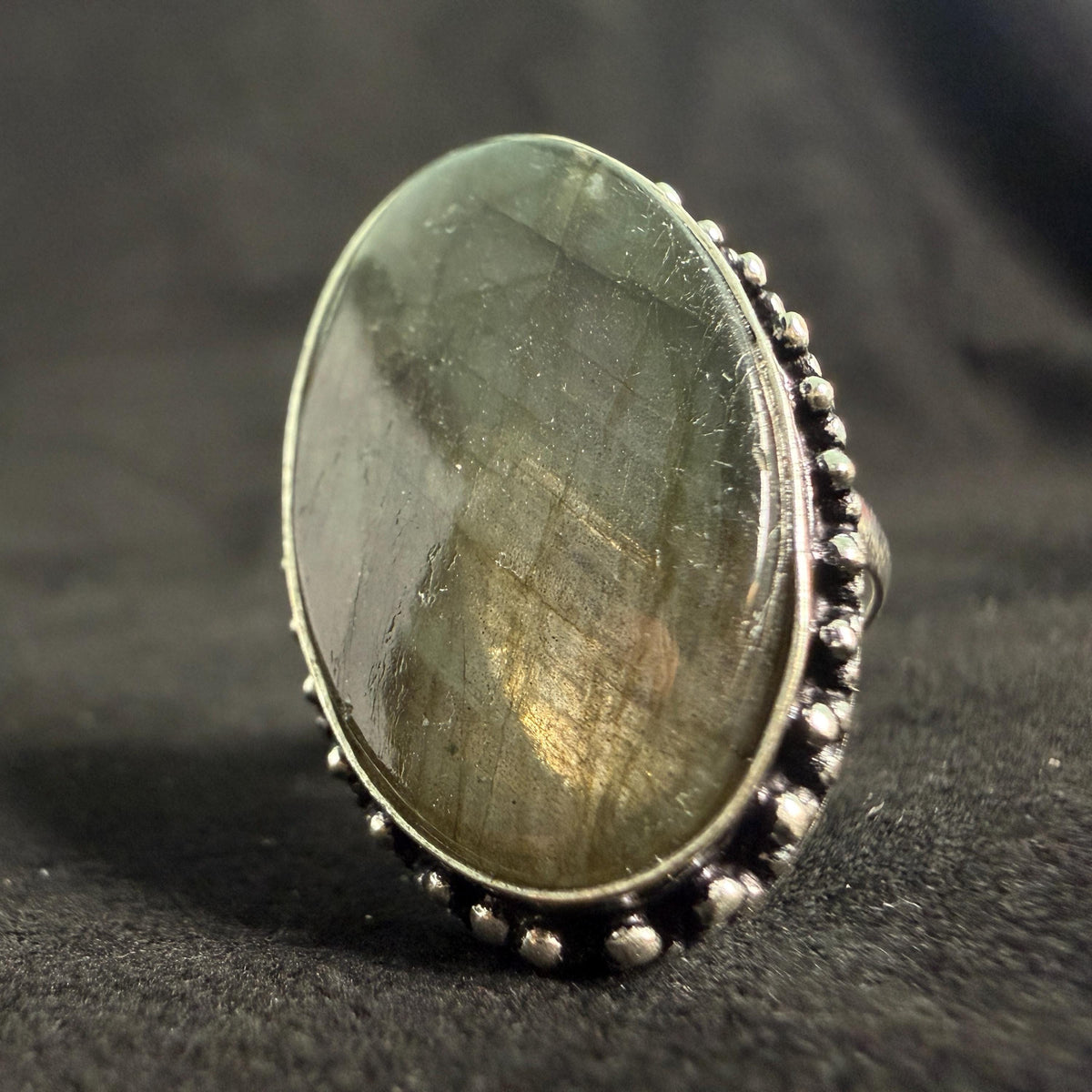 Hecate Brimo Spirit Vessel Ring - Haunted Powers of Witch Queen Spirit Companion - Crossroads Magick and Necromancy Amulet