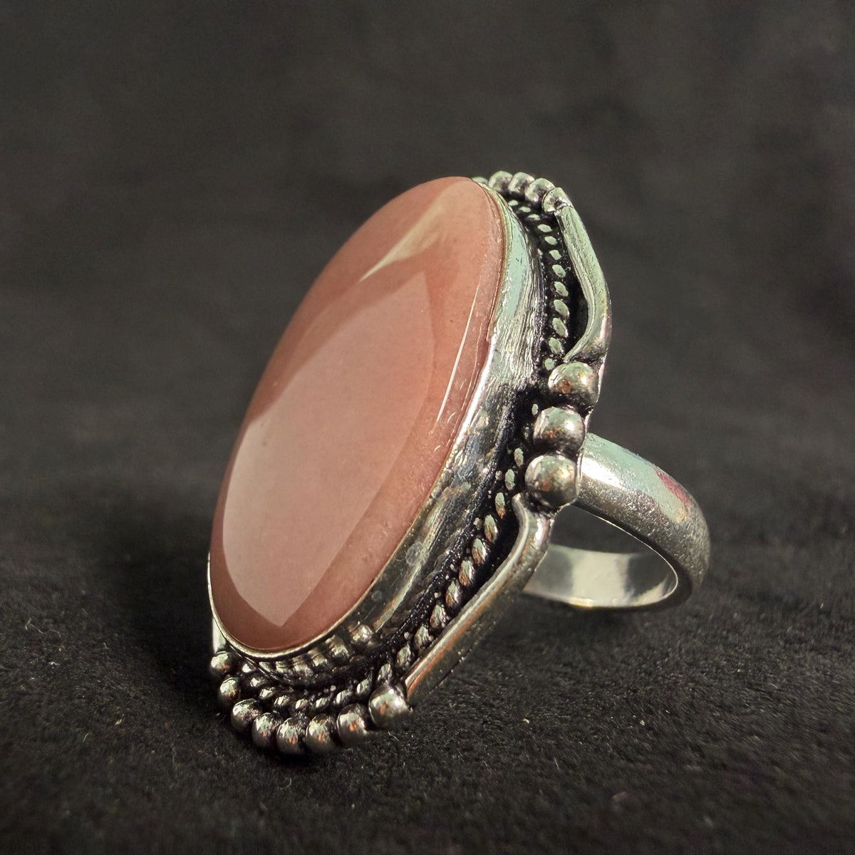 Isobel MacRae Baobhan Sith Spirit Vessel Ring · Dark Allure Magnetism Glamour, Fascination & Predatory Grace