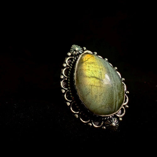 Aurethiel Angelic Guardian King Ring · Hybrid Celestial Spirit Vessel · Protection Magick, Command, Wisdom
