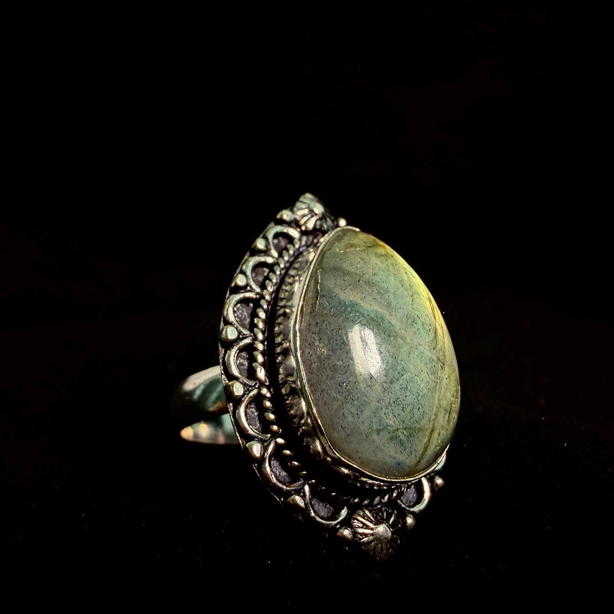 Aurethiel Angelic Guardian King Ring · Hybrid Celestial Spirit Vessel · Protection Magick, Command, Wisdom
