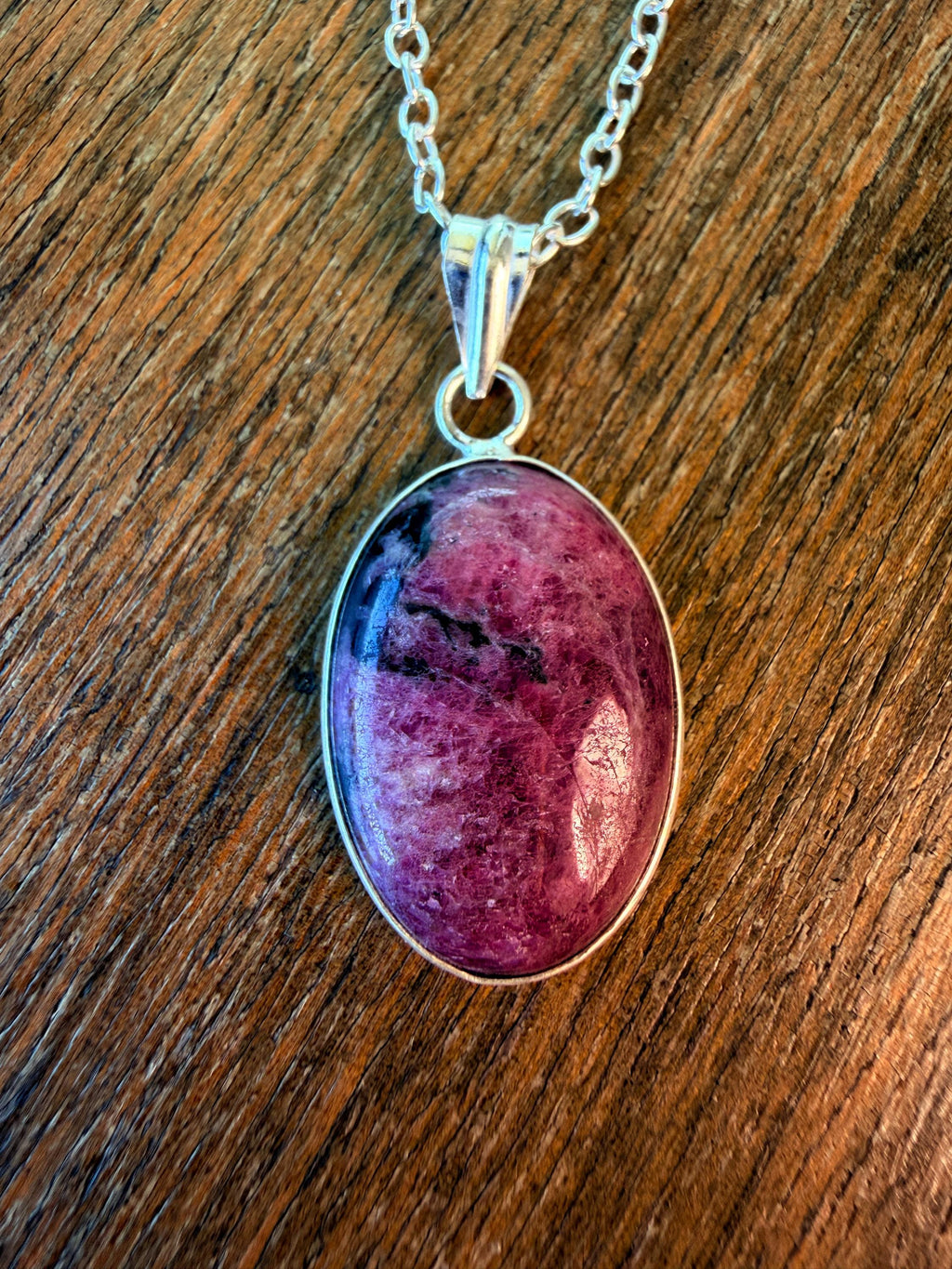 Vampire Succubus Pendant · Dark Feminine Ritual Attraction, Glamour, Desire, Confidence