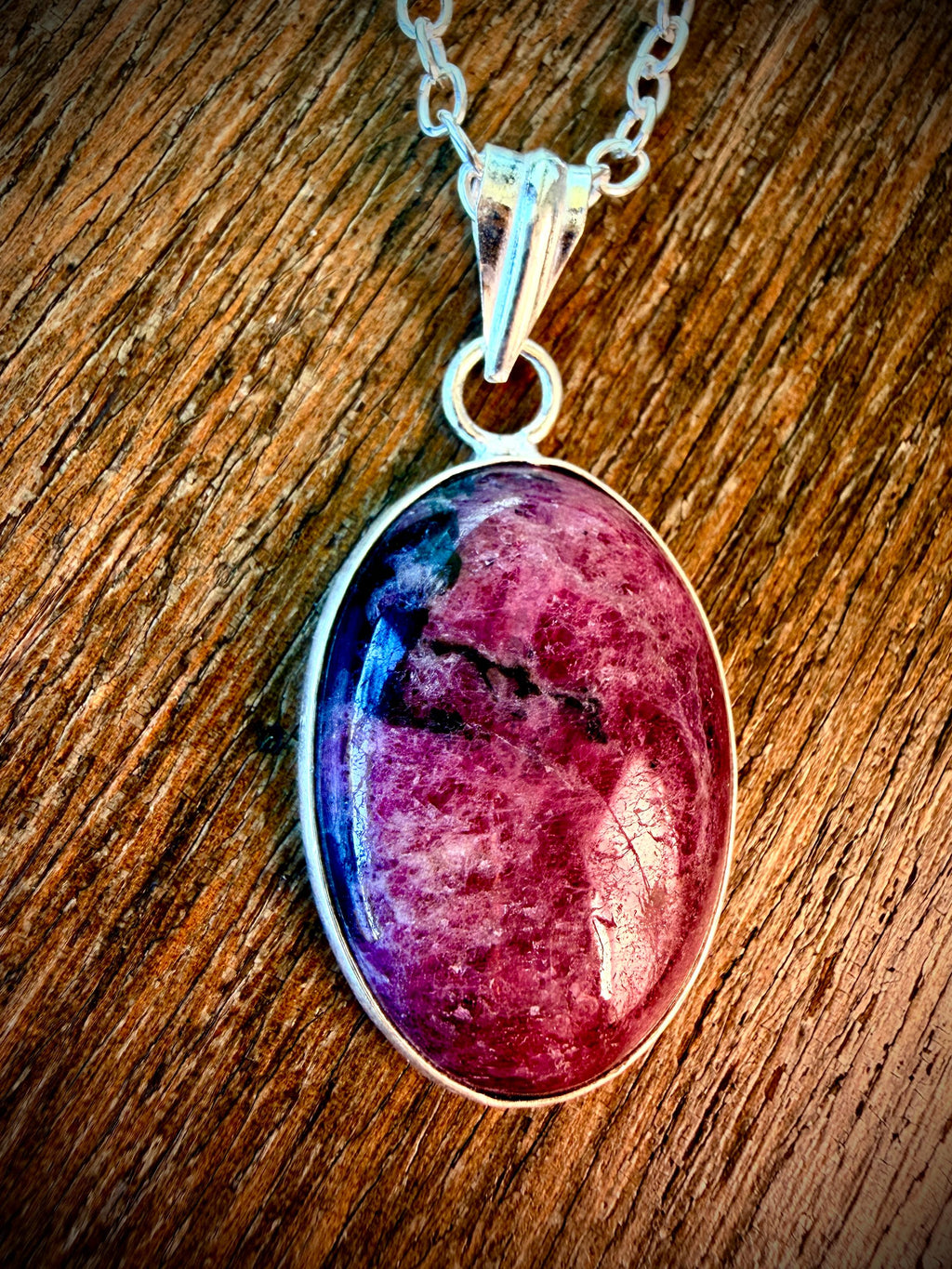 Vampire Succubus Pendant · Dark Feminine Ritual Attraction, Glamour, Desire, Confidence